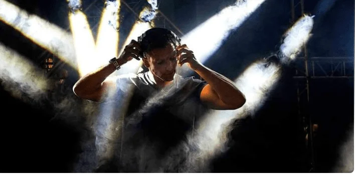 DJ Brett Palmer