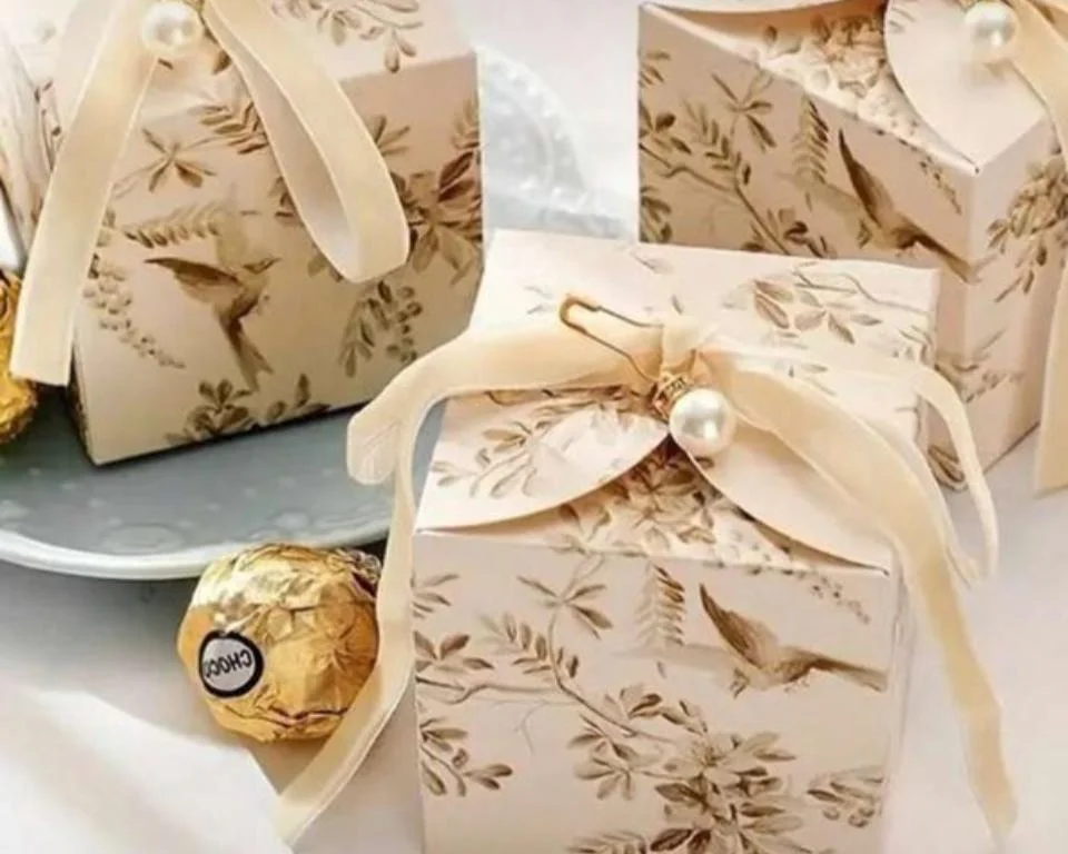 Botanical Ribbon Gift Box