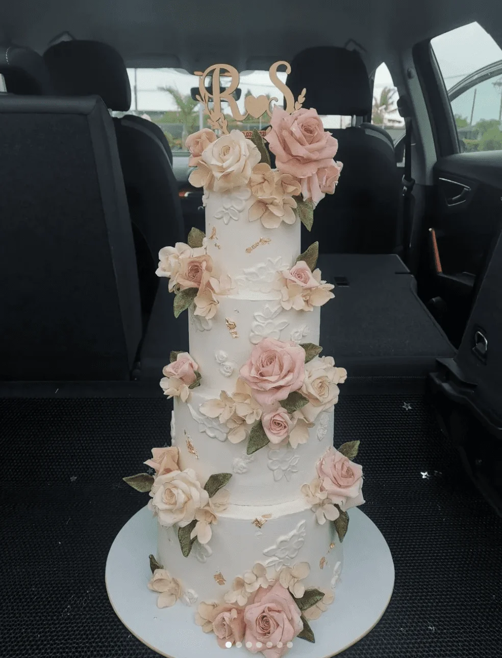 Shareeza Wedding Cakes