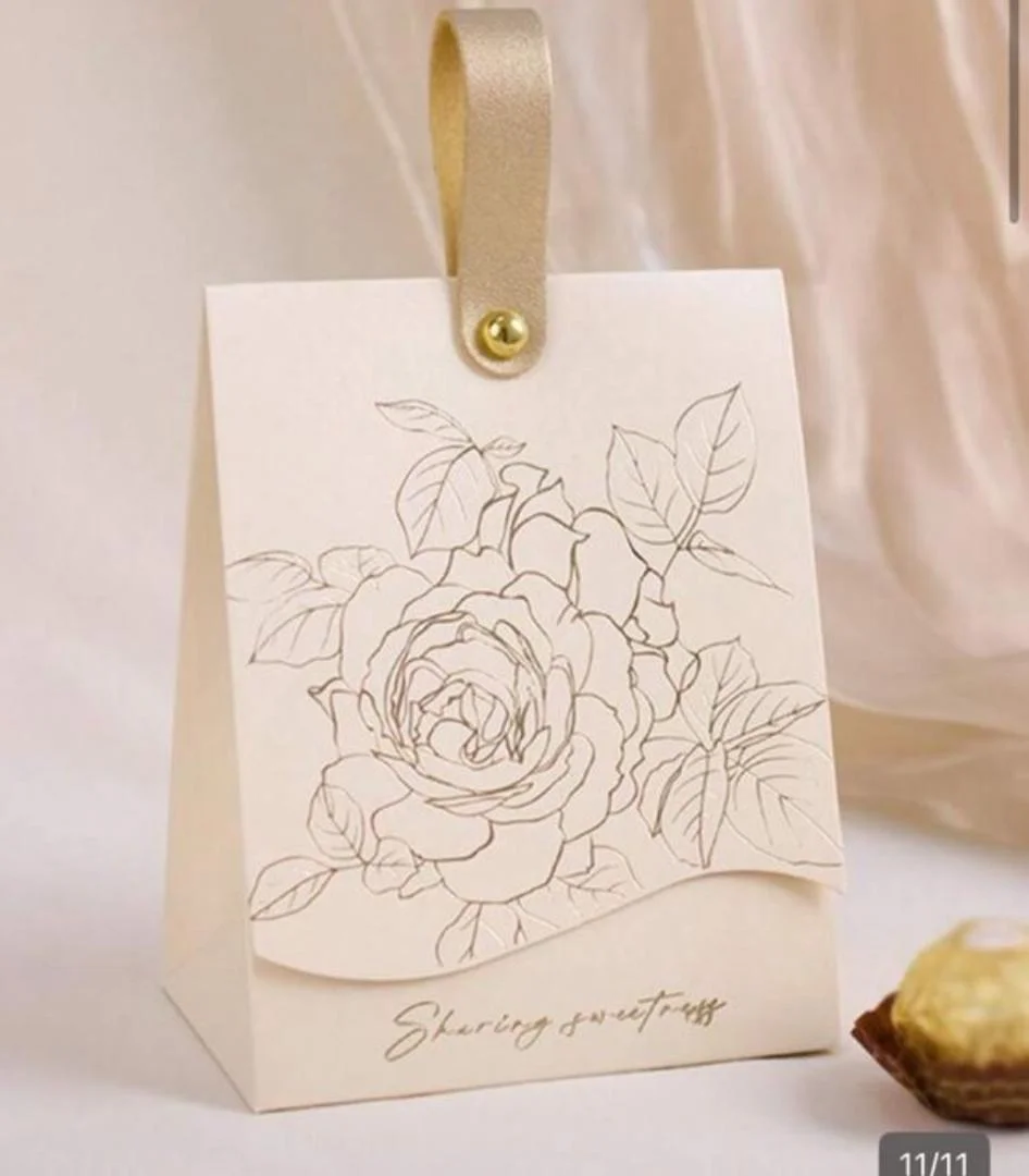 Floral Gift Carry Bag