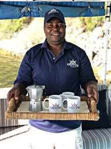 Navistar Houseboat Kariba