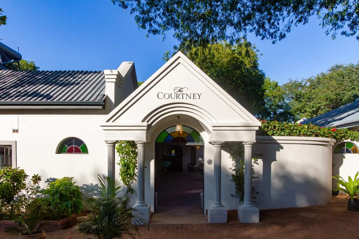 the courtney lodge