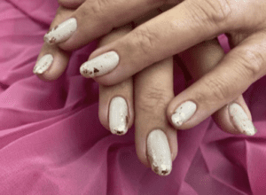 beautess white nails | Plan My Wedding Africa